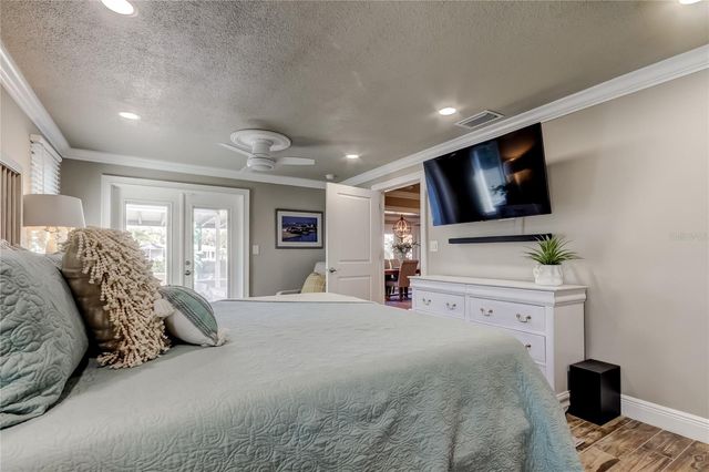 3835 48 AVENUE S, St Petersburg, FL 33711