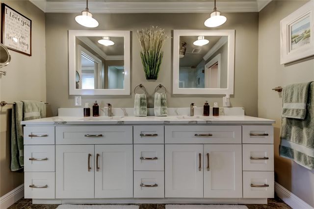 3835 48 AVENUE S, St Petersburg, FL 33711