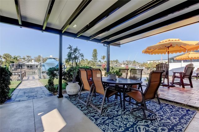 3835 48 AVENUE S, St Petersburg, FL 33711