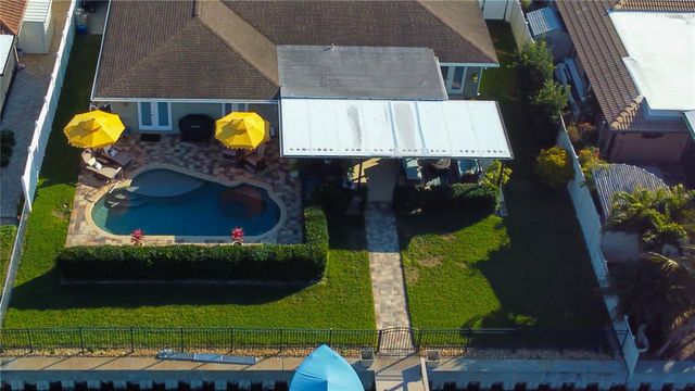 3835 48 AVENUE S, St Petersburg, FL 33711