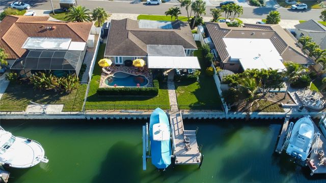 3835 48 AVENUE S, St Petersburg, FL 33711