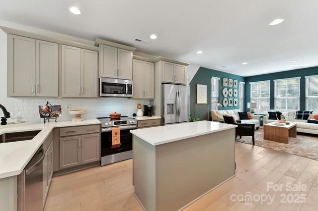 316 S Turner Avenue 11, Charlotte, NC 28208