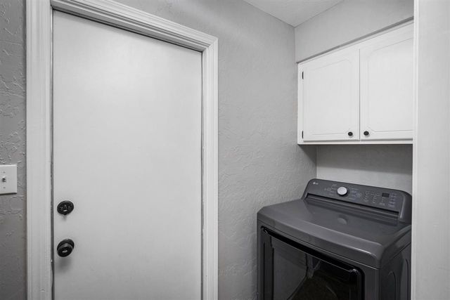 6819 NW Willow Creek Dr, Lawton, OK 73505