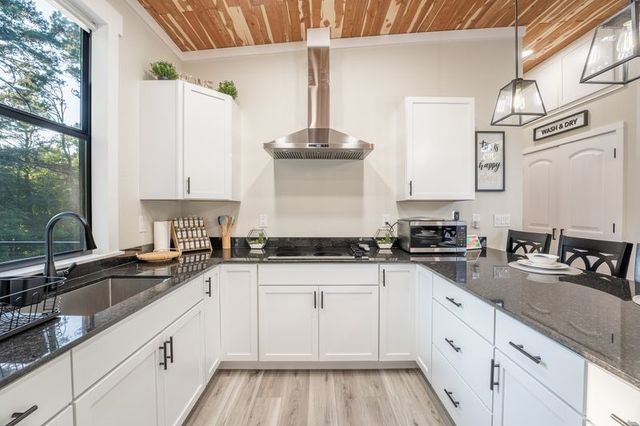 16103 Hickory Drive, Rogers, AR 72756