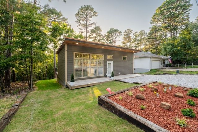 16103 Hickory Drive, Rogers, AR 72756