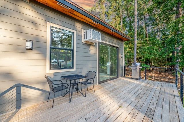 16103 Hickory Drive, Rogers, AR 72756