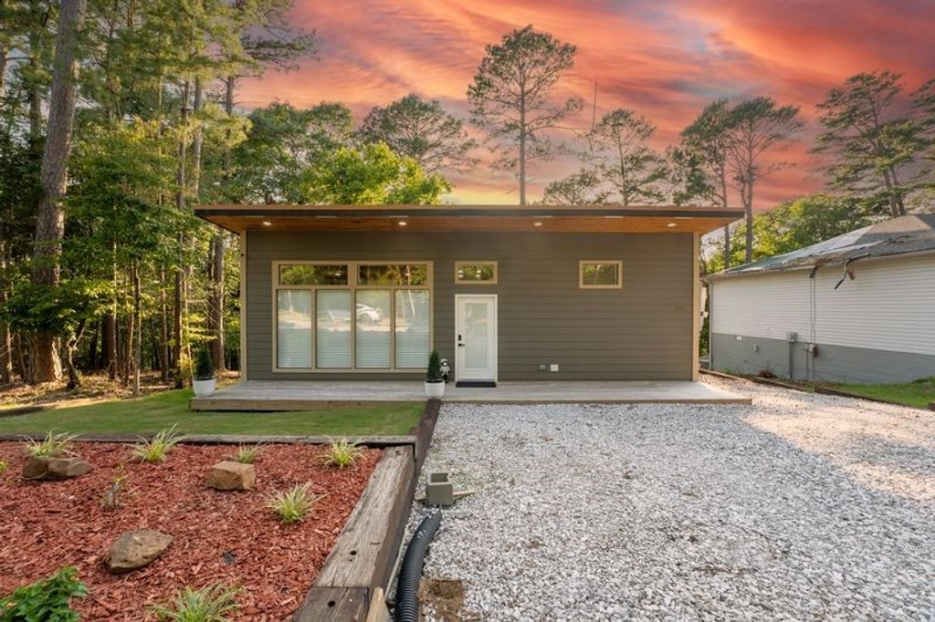 16103 Hickory Drive, Rogers, AR 72756