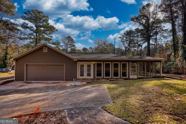 55 Dogwood Lane, Mcdonough, GA 30253