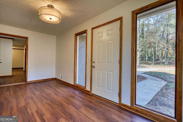 55 Dogwood Lane, Mcdonough, GA 30253