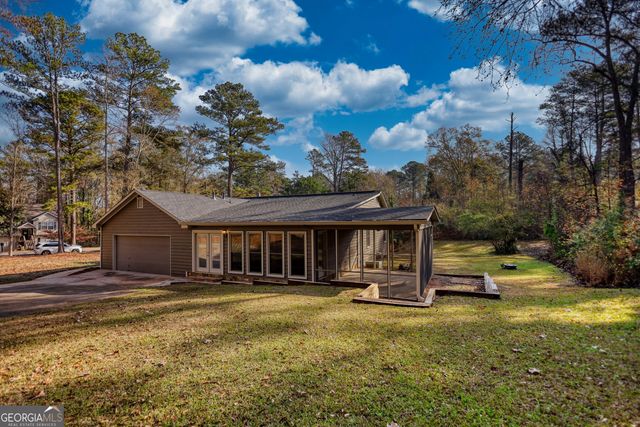 55 Dogwood Lane, Mcdonough, GA 30253