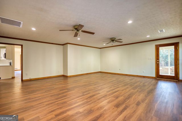 55 Dogwood Lane, Mcdonough, GA 30253