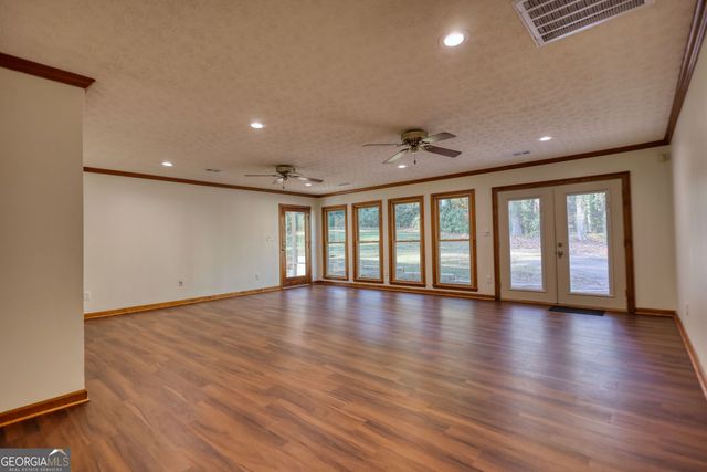 55 Dogwood Lane, Mcdonough, GA 30253