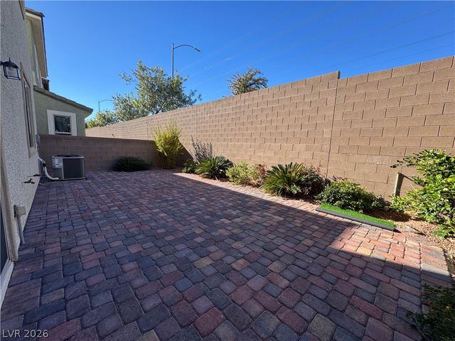 5145 Fiery Sky Ridge Street, Las Vegas, NV 89148