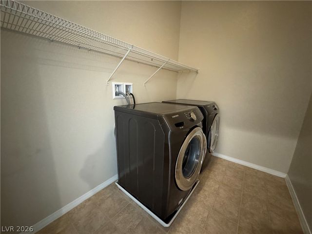 5145 Fiery Sky Ridge Street, Las Vegas, NV 89148