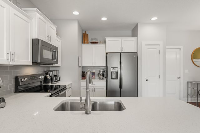 1216 SE Williams Court, Waukee, IA 50263