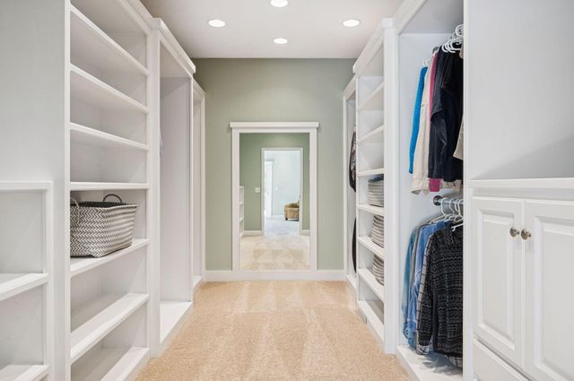 445 Niagara Lane N, Plymouth, MN 55447