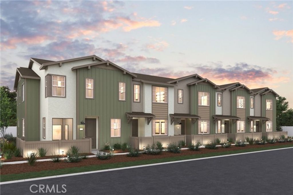 9803 Crossbay Loop 1208, Jurupa Valley, CA 92509