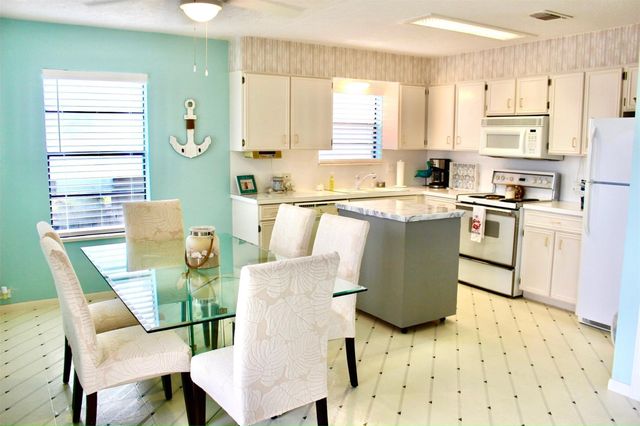 215 Redfish Drive, Freeport, TX 77541