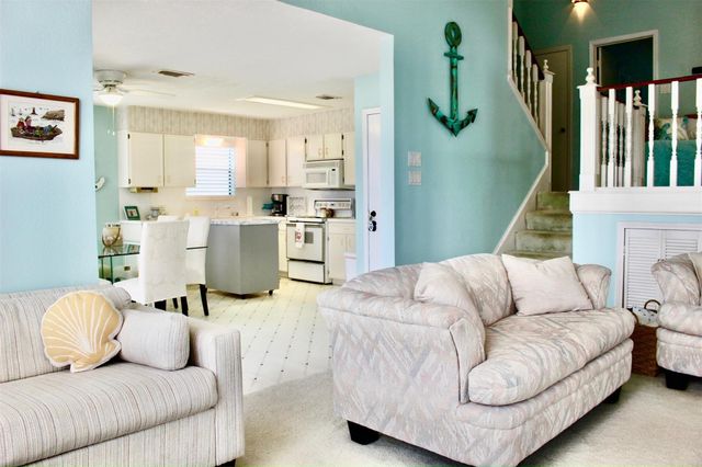 215 Redfish Drive, Freeport, TX 77541