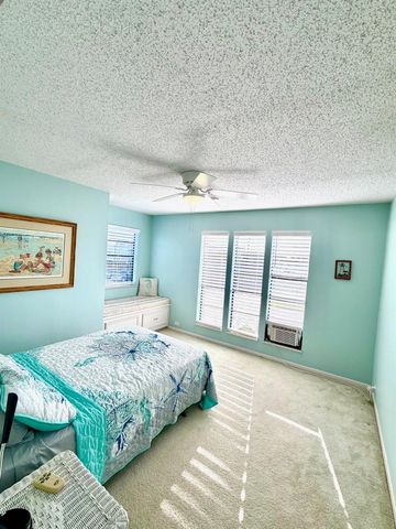 215 Redfish Drive, Freeport, TX 77541