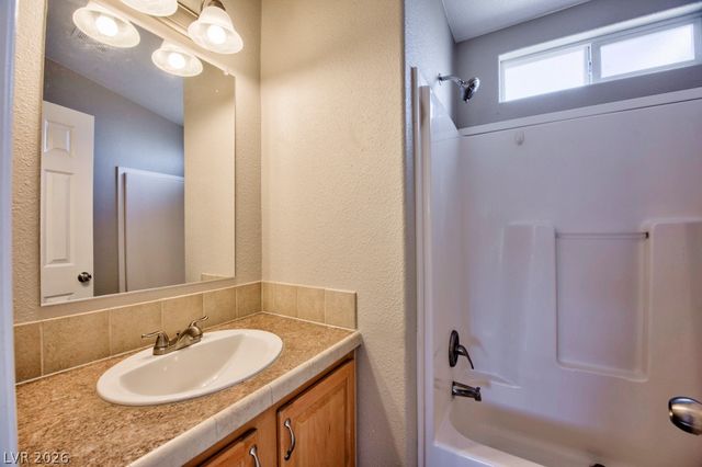 3643 Lost Hills Drive, Las Vegas, NV 89122