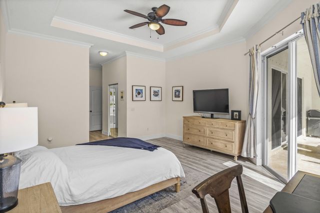 48 Lake Eden Drive, Boynton Beach, FL 33435