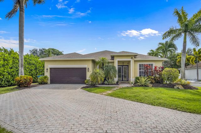 48 Lake Eden Drive, Boynton Beach, FL 33435