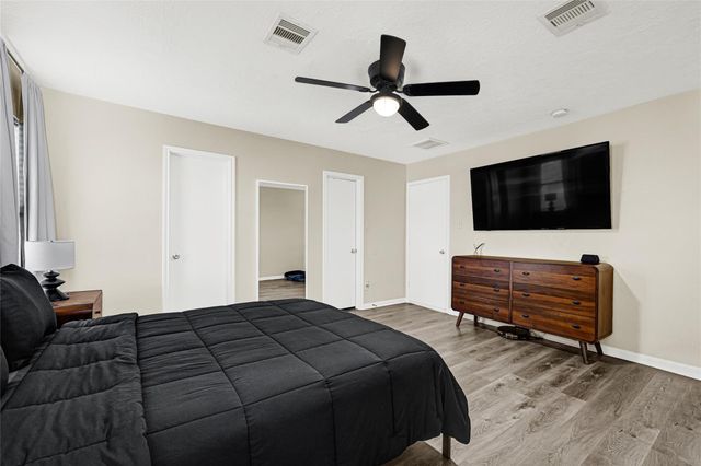 7910 Blue Wahoo Lane, Cypress, TX 77433