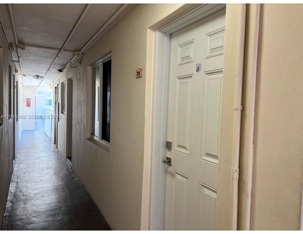 1014 Salzedo St 212, Coral Gables, FL 33134