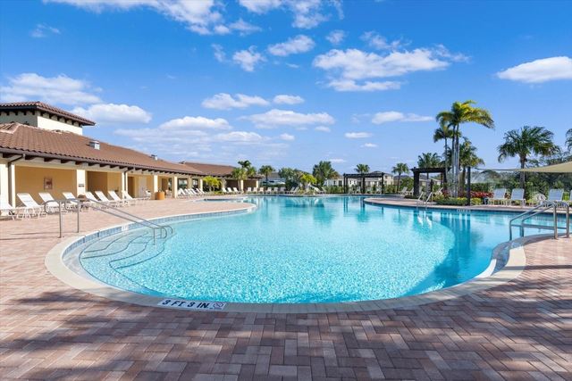 5117 SULTANA COVE, Bradenton, FL 34211