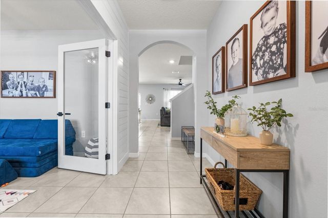 5117 SULTANA COVE, Bradenton, FL 34211