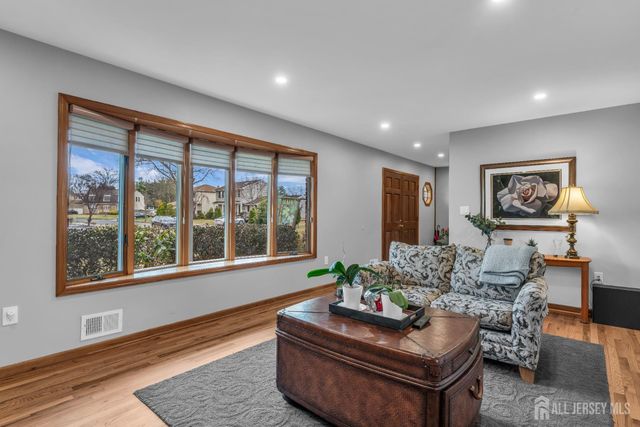 29 Holly Park Drive, South Plainfield, NJ 07080