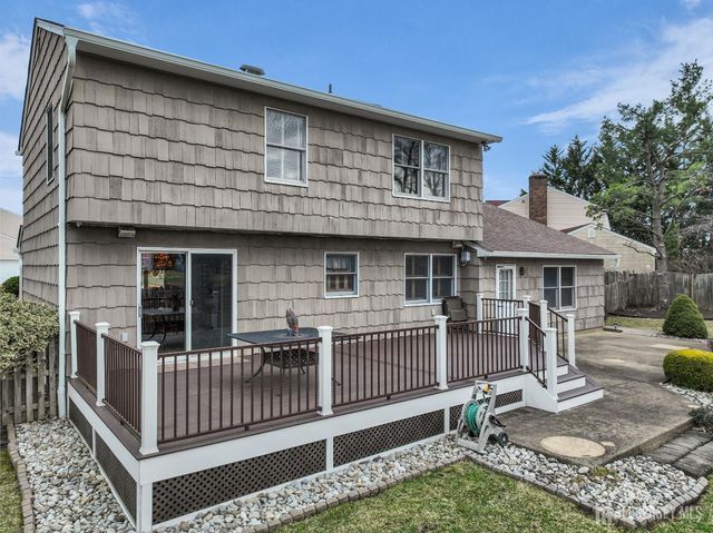 29 Holly Park Drive, South Plainfield, NJ 07080