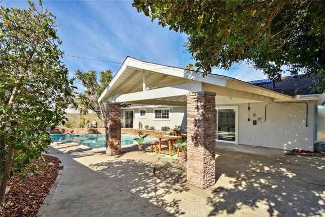 2822 E Puritan Place, Anaheim, CA 92806