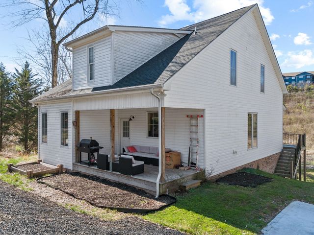1150 Old Pineville Road, Chattanooga, TN 37405