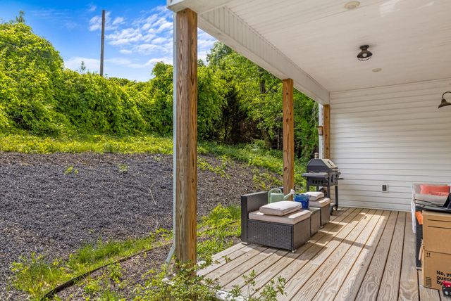 1150 Old Pineville Road, Chattanooga, TN 37405
