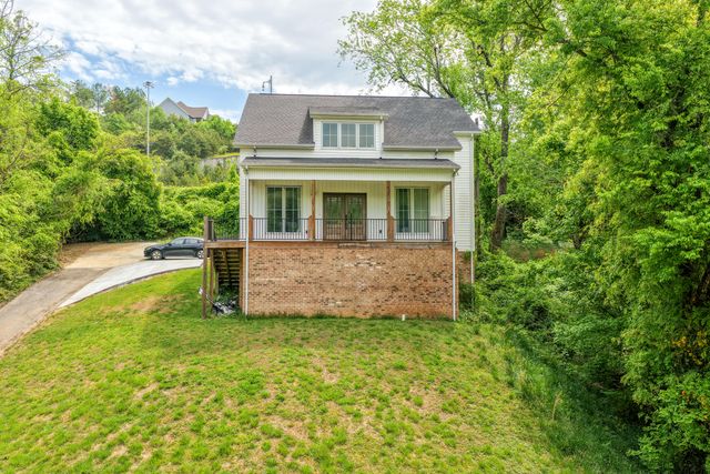 1150 Old Pineville Road, Chattanooga, TN 37405
