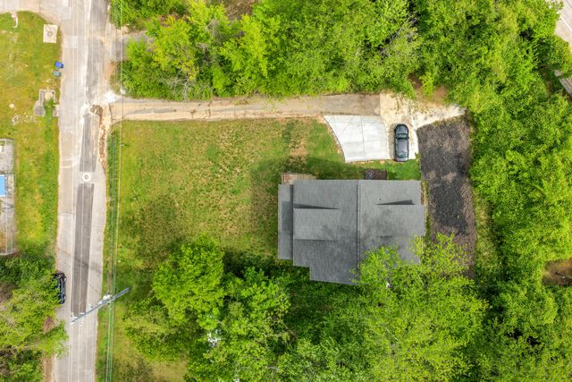 1150 Old Pineville Road, Chattanooga, TN 37405