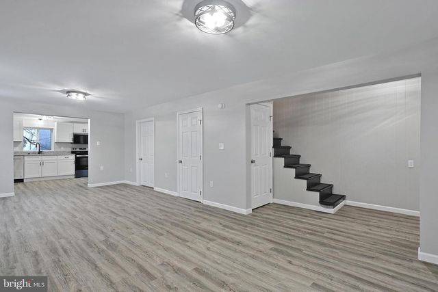 4 CHESTNUT ST, Frostburg, MD 21532