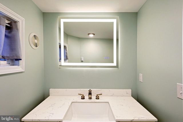 4 CHESTNUT ST, Frostburg, MD 21532