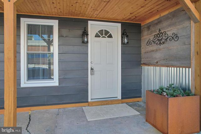 4 CHESTNUT ST, Frostburg, MD 21532