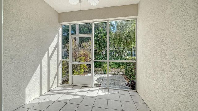 4250 PLAYERS PLACE 2612, Sarasota, FL 34238