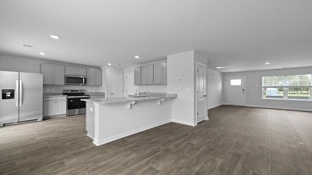 8860 Shovelnose Court, North Charleston, SC 29406