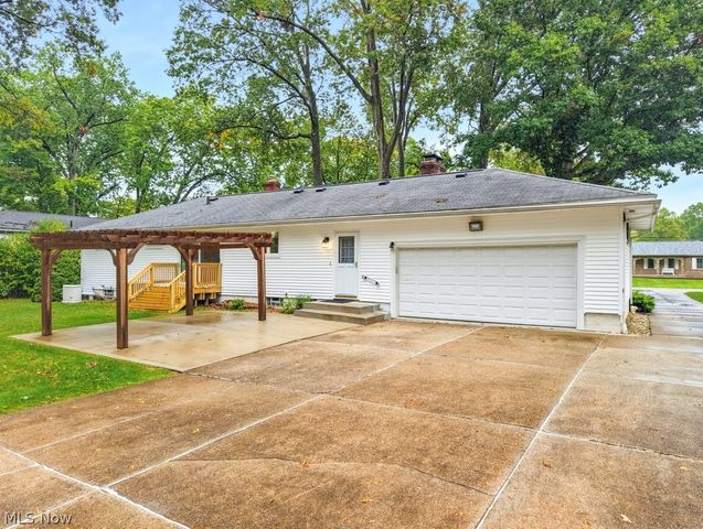 3426 Marcella Avenue, Stow, OH 44224