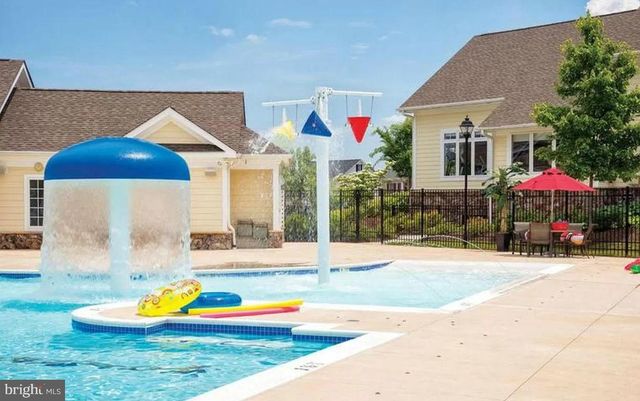 23109 DUNLOP HEIGHTS TER, Ashburn, VA 20148