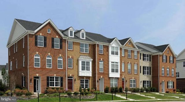 23109 DUNLOP HEIGHTS TER, Ashburn, VA 20148