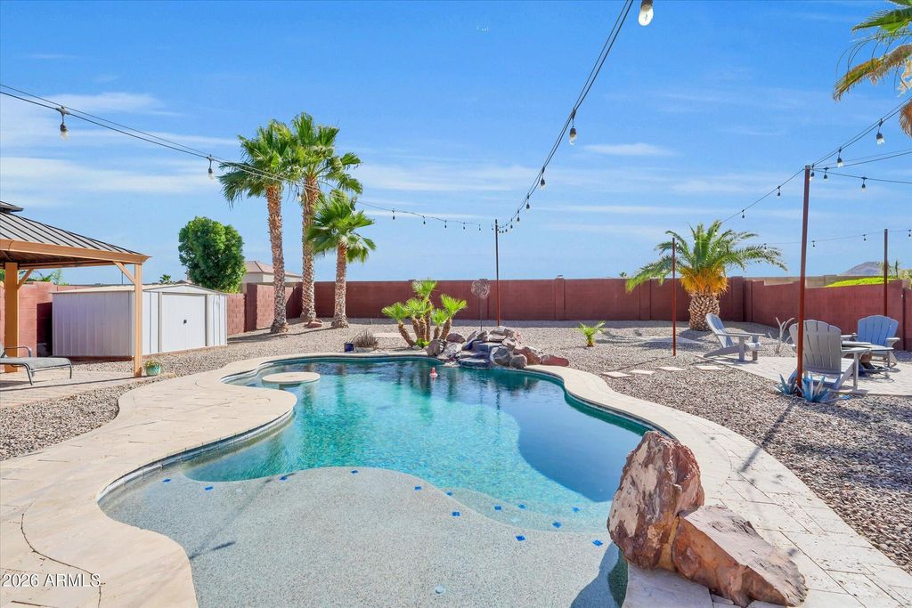 Image 54 of property listing at 31656 N BLACKFOOT Drive, San Tan Valley, AZ 85143