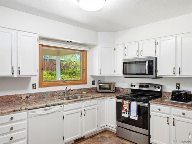 1620 16th Place, Longmont, CO 80501