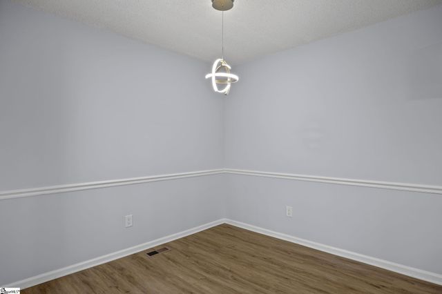 242 Hawk Lane, Fountain Inn, SC 29644