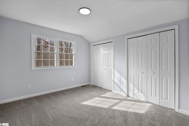 242 Hawk Lane, Fountain Inn, SC 29644